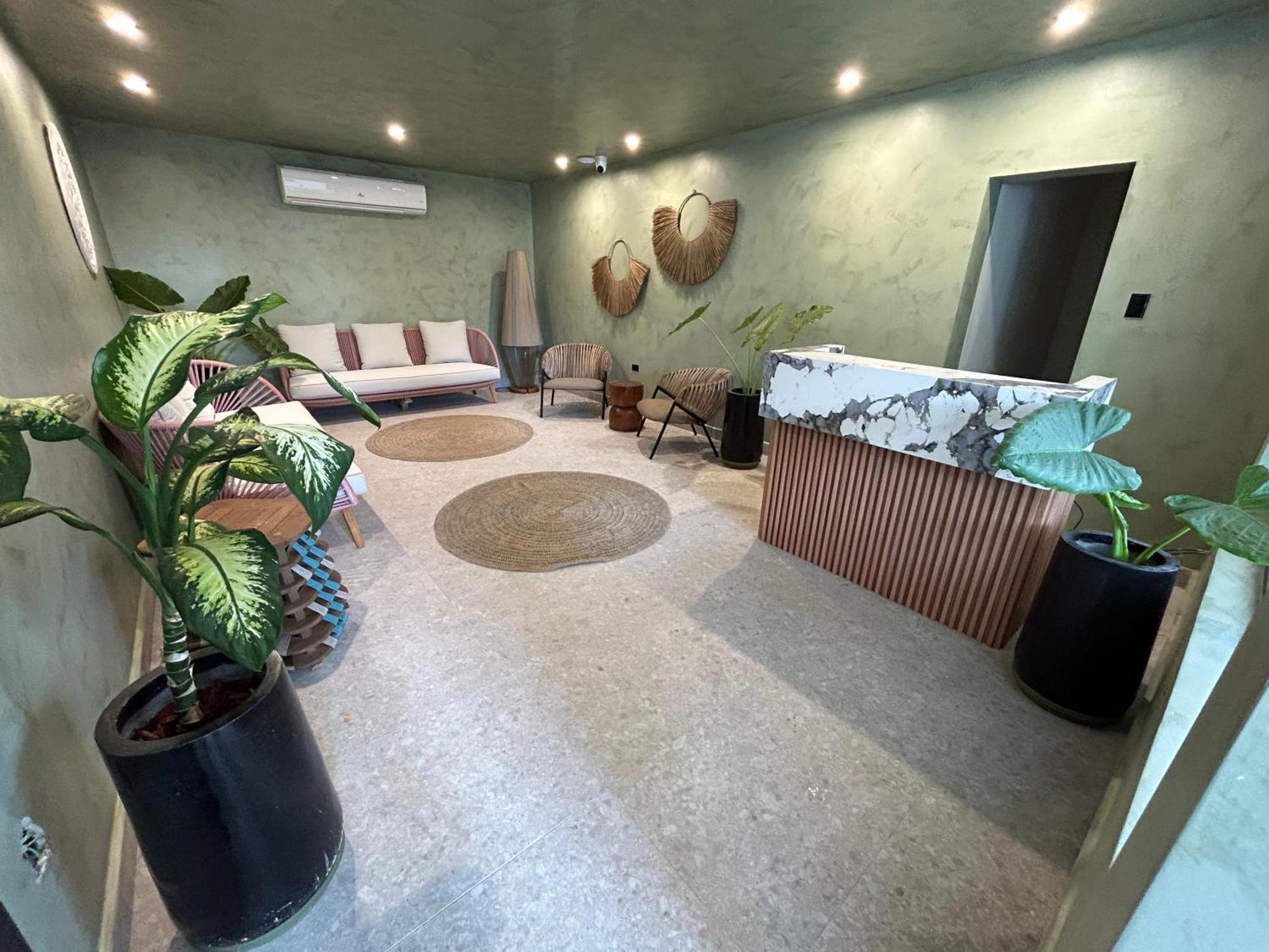 Bali Posh Hotel Pr Carolina Exteriör bild