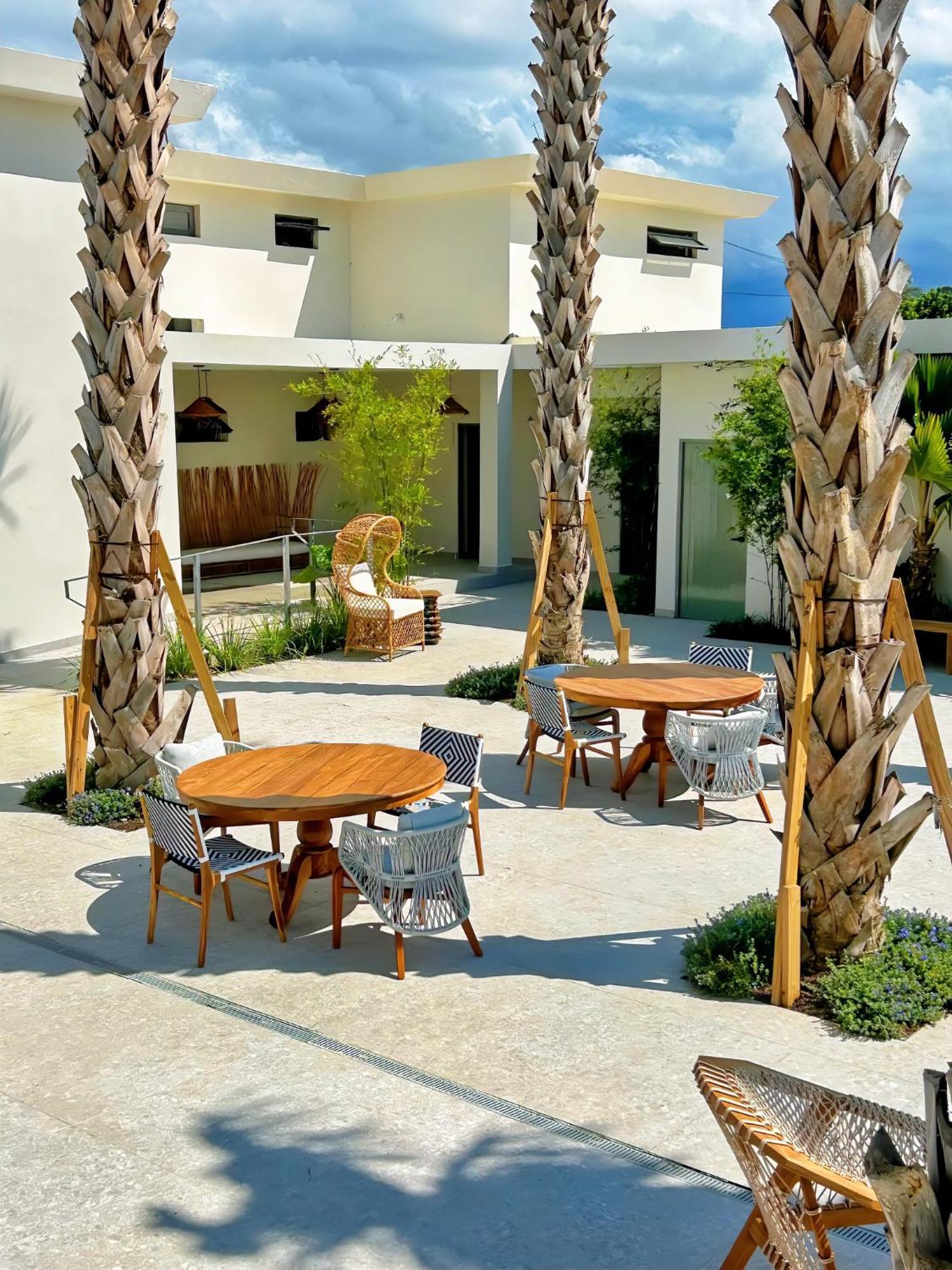 Bali Posh Hotel Pr Carolina Exteriör bild